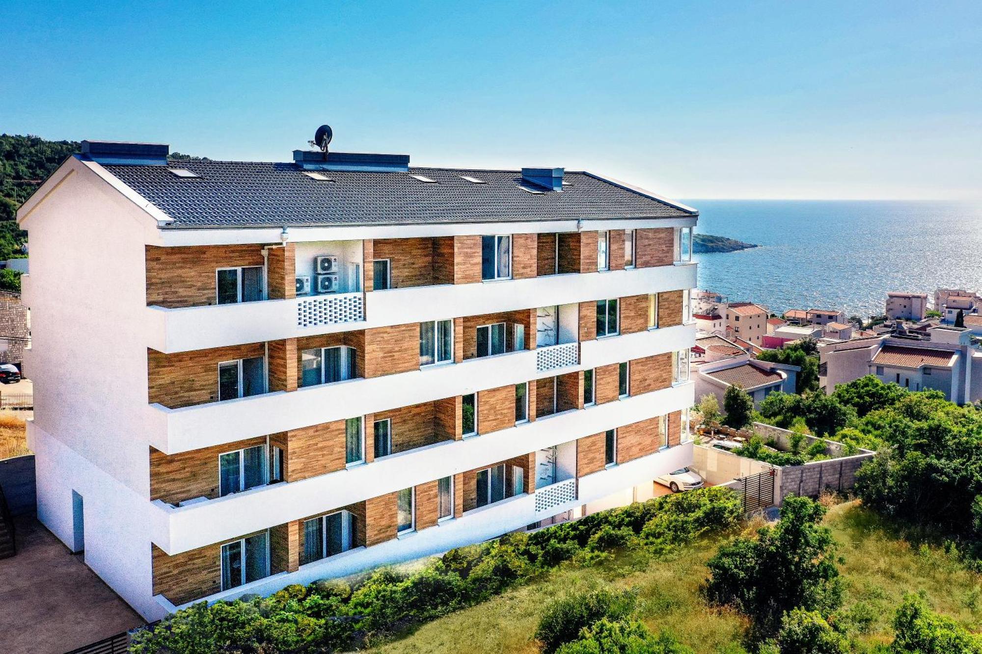 Apartments Magic Box II Утеха Екстериор снимка